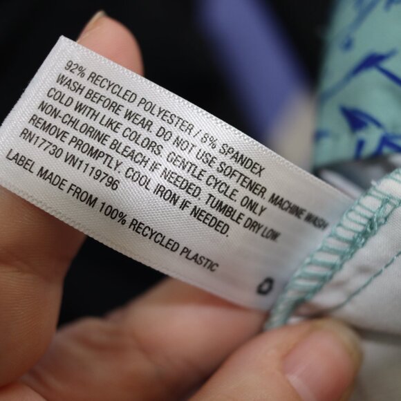 Cat & Jack Boys Shark Print Swim Trunk Shorts 10 - Picture 8 of 8